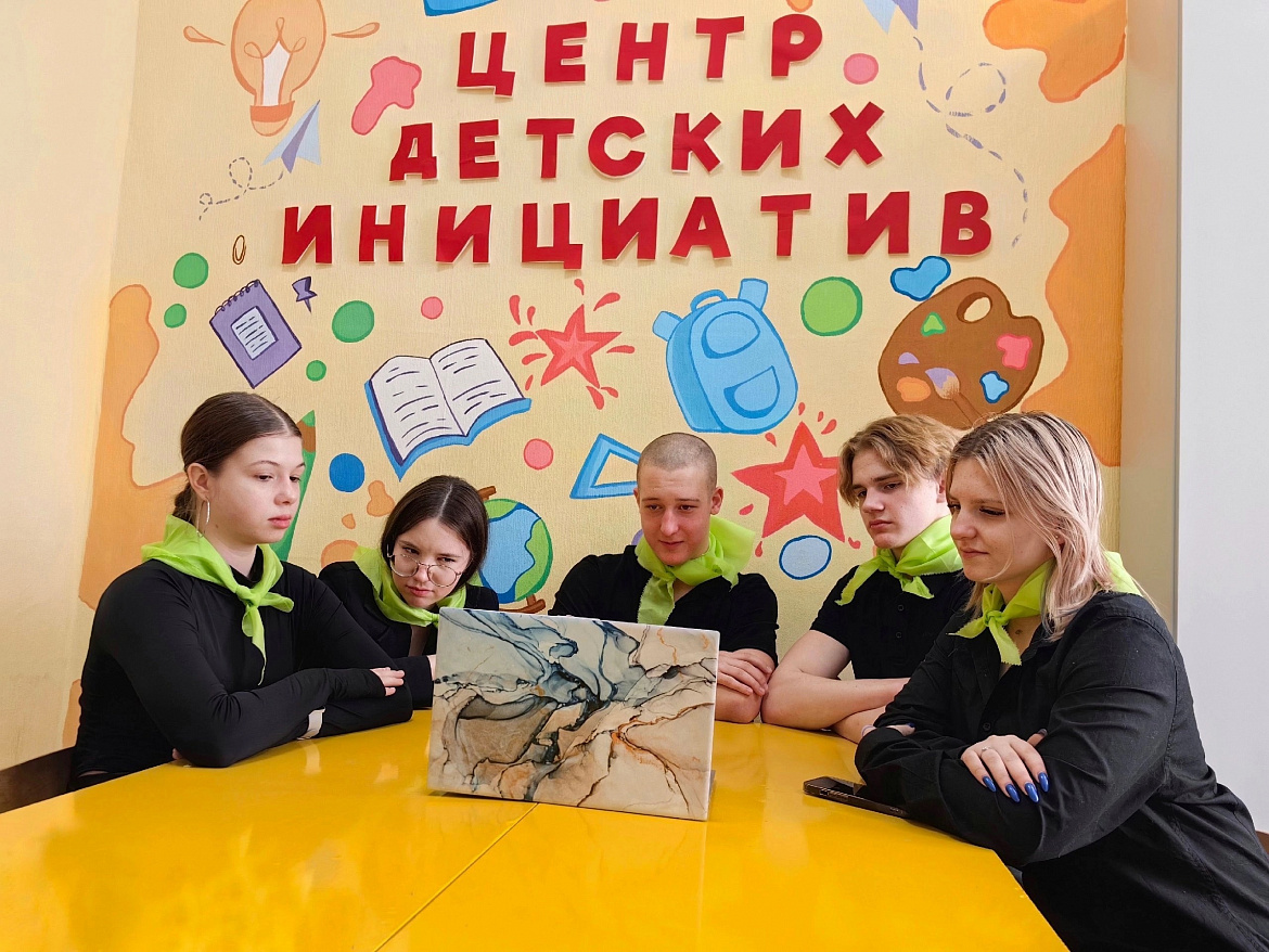 Советы обучающихся Самарской области сражаются в интеллектуальных баталиях